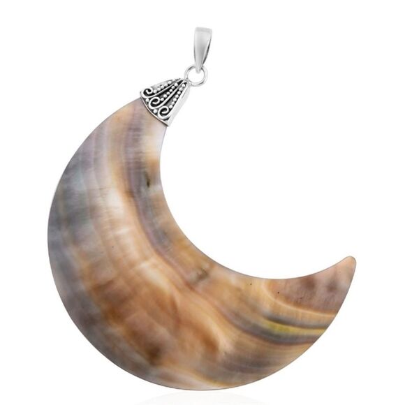 Shell Pendant  - Picture 1 of 15